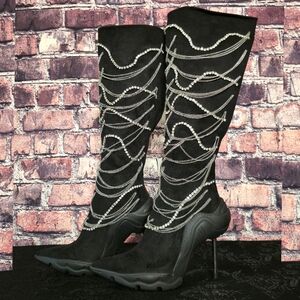 Elegant Black Knee-High Women's Boots with Silver Accents
